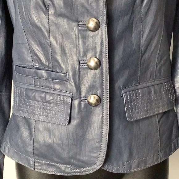 DANIER Leather Blazer - Picture 6 of 11